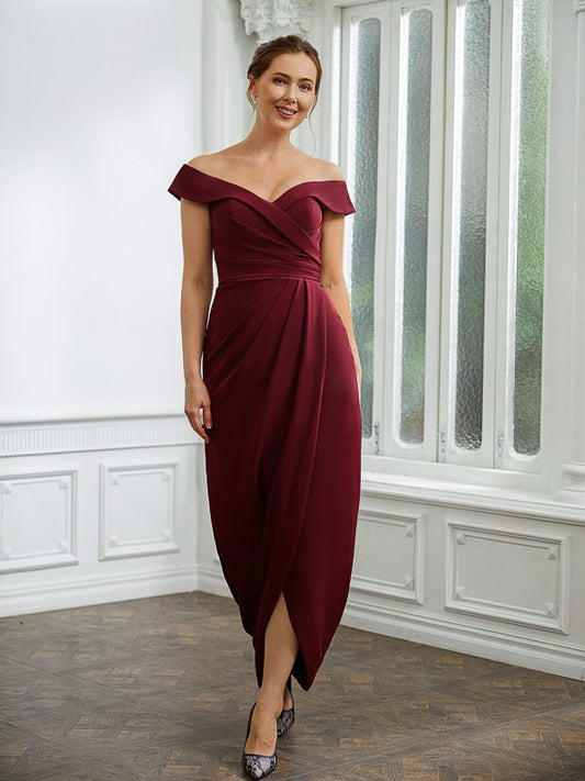 Lillian Sheath/Column Stretch Crepe Ruched Off-the-Shoulder Sleeveless Floor-Length Mother of the Bride Dresses DLP0020245