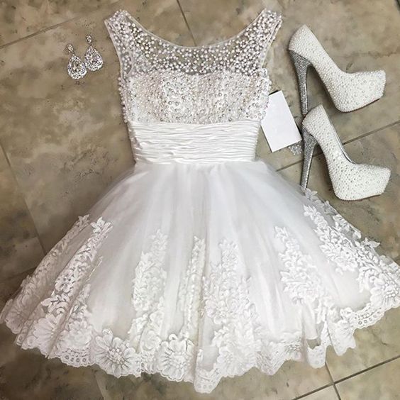 A-Line Shaniya Homecoming Dresses Crew Neck Short White 2024 with Lace Beading