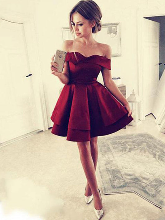 2024 Burgundy Cut Shorts Layers Off-The-Shoulder Emilee Sweetheart Mini Homecoming Dresses A-Line