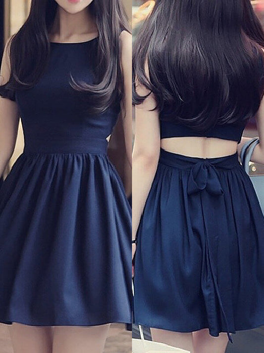 Simple Scoop Neck Sleeveless A-Line Cut Out Chanel Back Homecoming Dresses Cut Short Mini Black