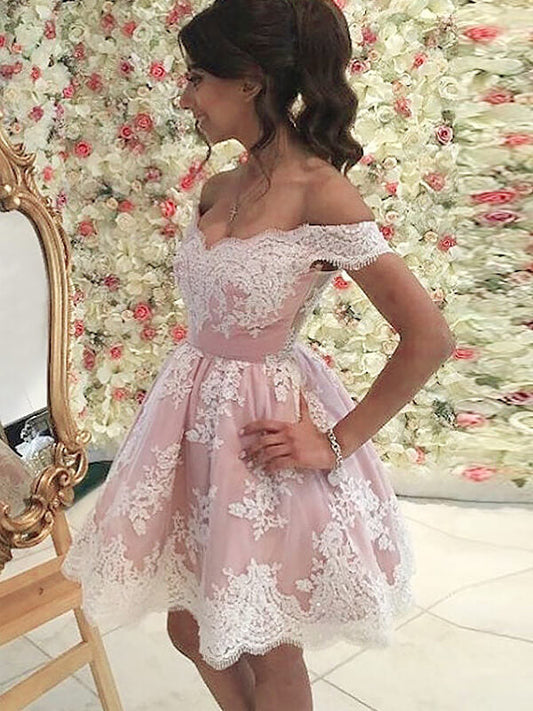 Off-The-Shoulder Lace Bailee Cut Short Mini Homecoming Dresses Applique Tulle