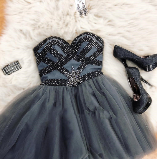 Dark Grey Strapless Sweetheart Beading Lina Homecoming Dresses A Line Tulle Pleated Short
