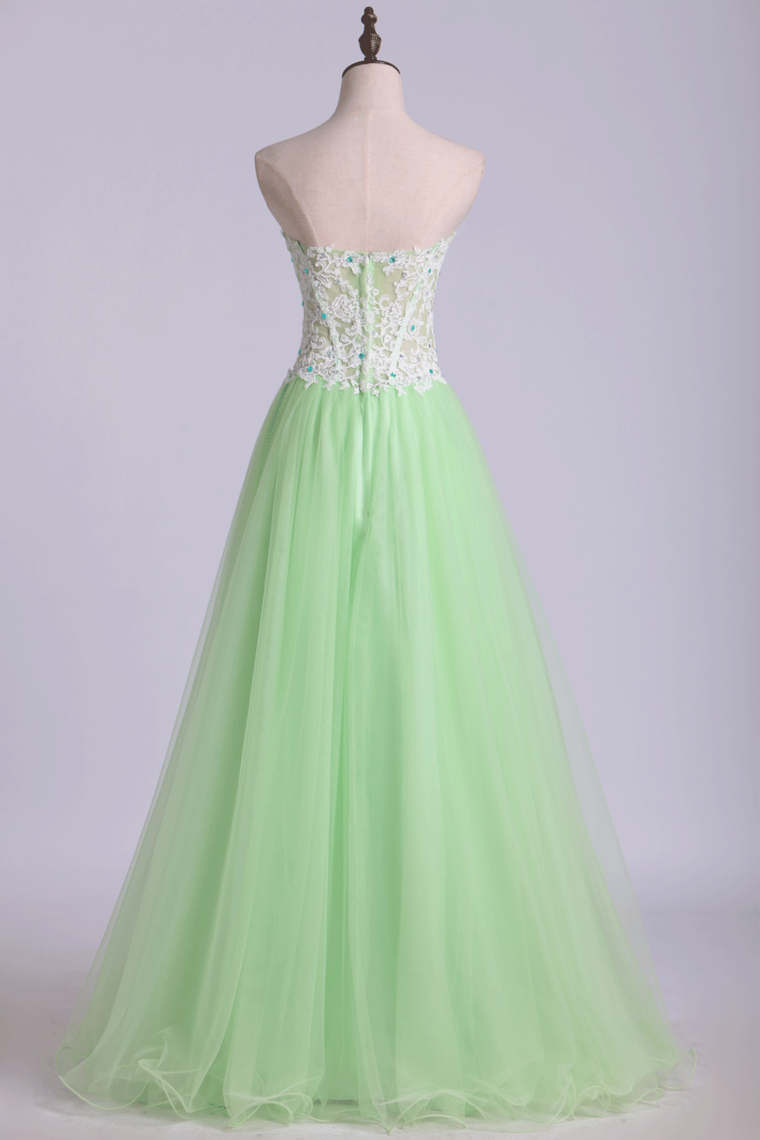 Sweetheart Prom Dress A Line Tulle Skirt With White Applique & Beads