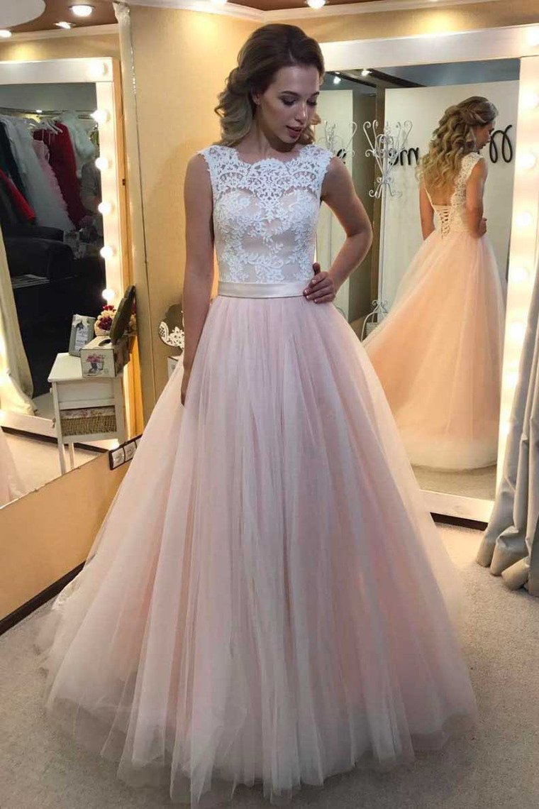 Scoop Tulle With Applique And Sash A Line Lace Up Wedding Dresses