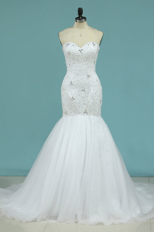 2024 Full Beaded Bodice Wedding Dress Sweetheart With Tulle Skirt Lace Up