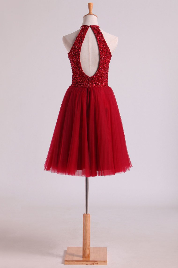Halter Homecoming Dresses A-Line Tulle Short/Mini Beaded Bodice Burgundy/Maroon