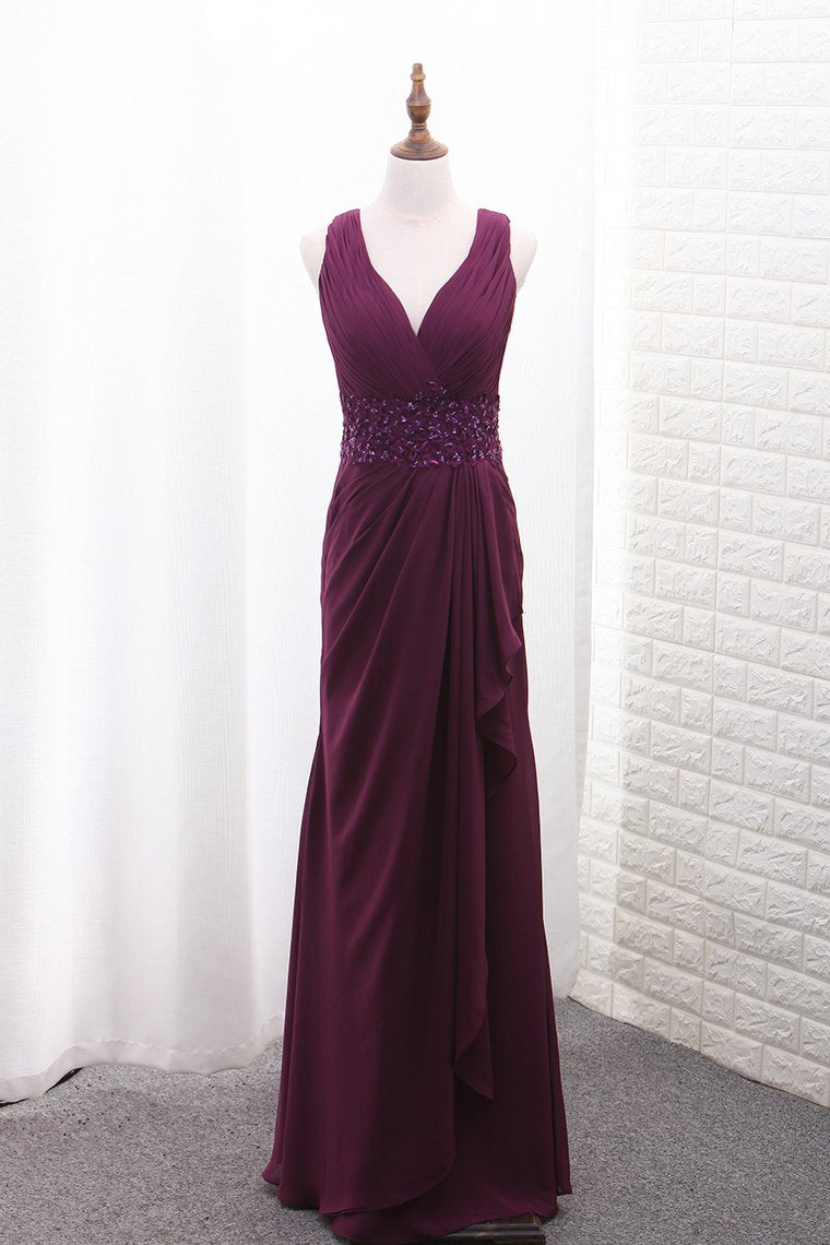 Chiffon Mermaid V Neck Evening Dresses With Ruffles And Applique