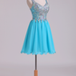 Delicate Short Halter A Line Homecoming Dresses Lace&Chiffon Beaded Bodice