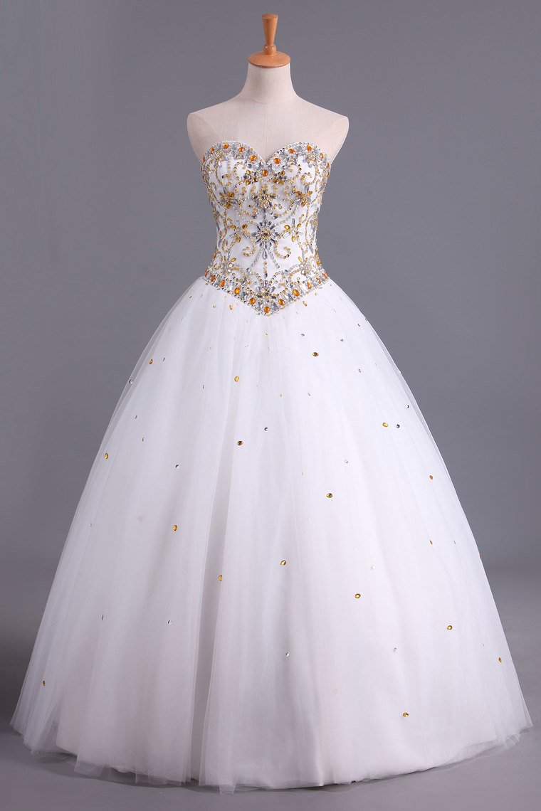 Charming Quinceanera Dresses Sweetheart A Line Floor Length With Beads Ivory