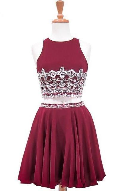 Sweet Party A-Line Scoop Homecoming Dresses Neck Sleeveless Beaded Crystals Burgundy Chiffon Two Piece Mckenzie Short CD10031