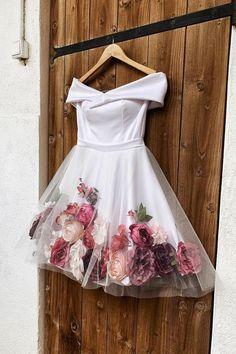 White Tulle Applique Olivia Short Homecoming Dresses Party Dress Long Sleeve with Flowers CD7121
