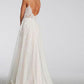 Chic A-Line Sweetheart Backless Lace Beach Spaghetti Straps Long Wedding Dresses