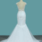 2024 Scoop Tulle Mermaid Wedding Dresses With Applique Sweep Train Open Back