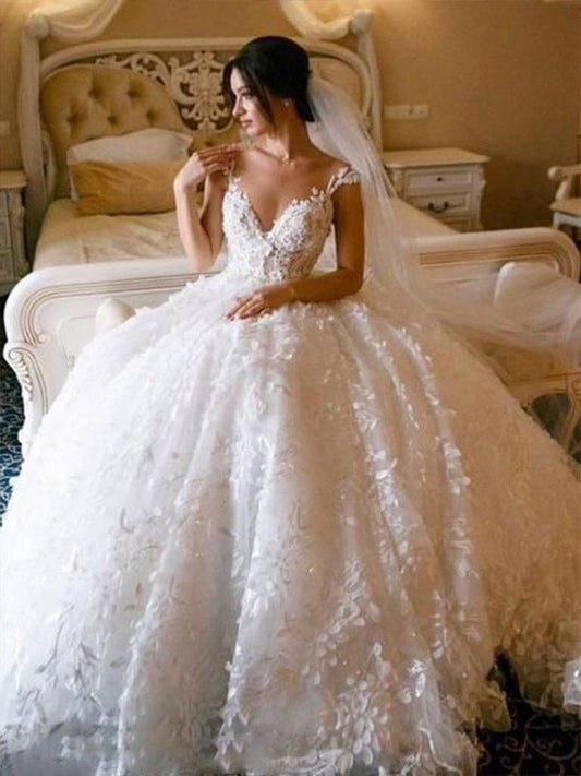 Sleeveless Floor-Length V-neck Ball Tulle Gown Applique Wedding Dresses