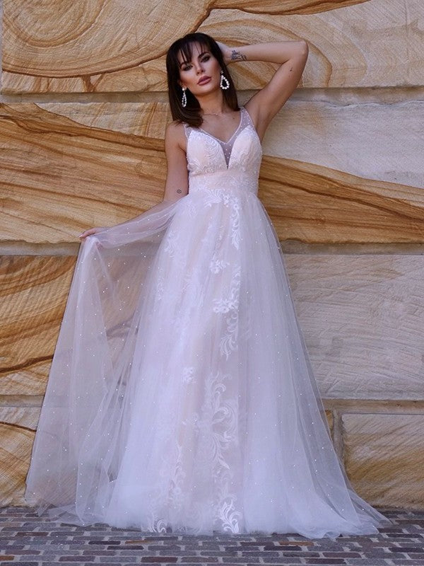 A-Line/Princess Applique Sleeveless Lace Sweep/Brush V-neck Train Wedding Dresses