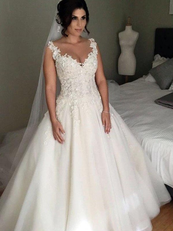 Gown Ball Train Lace Sleeveless Applique V-neck Court Tulle Wedding Dresses