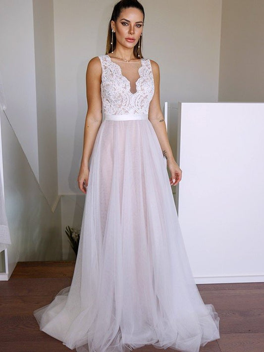 Sweep/Brush Lace Scoop A-Line/Princess Sleeveless Tulle Train Wedding Dresses