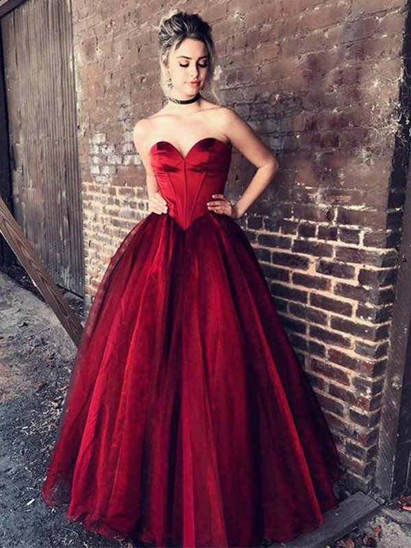 Gown Floor-Length Ball With Sweetheart Sleeveless Ruffles Tulle Dresses