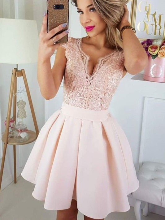 Satin Sweetheart A-Line/Princess Applique Sleeves Short Short/Mini Homecoming Dresses