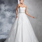 Ball Gown Sweetheart Sleeveless Applique Long Net Wedding Dresses