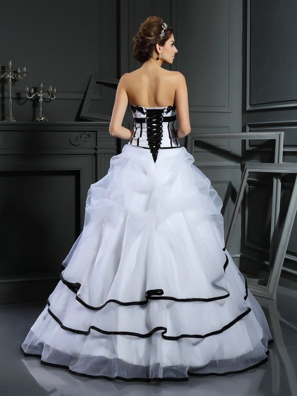 Gown Sweetheart Applique Sleeveless Long Ball Satin Wedding Dresses
