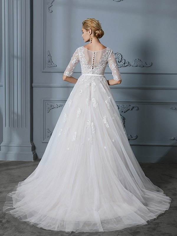 Court Lace Ball 1/2 V-neck Gown Sleeves Train Tulle Wedding Dresses