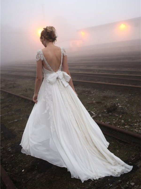 Lace Train Sweep/Brush Sleeveless A-Line/Princess V-neck Chiffon Wedding Dresses