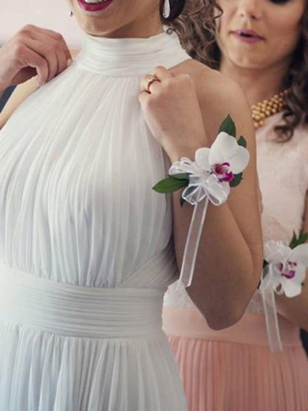 Sleeveless Halter Tulle A-Line/Princess Ruffles Floor-Length Wedding Dresses