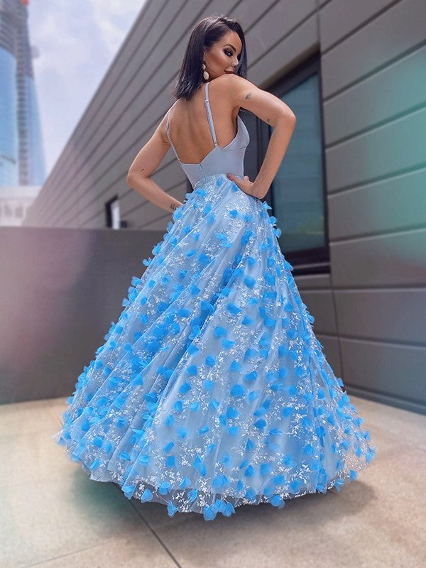V-neck A-Line/Princess Tulle Applique Floor-Length Sleeveless Dresses