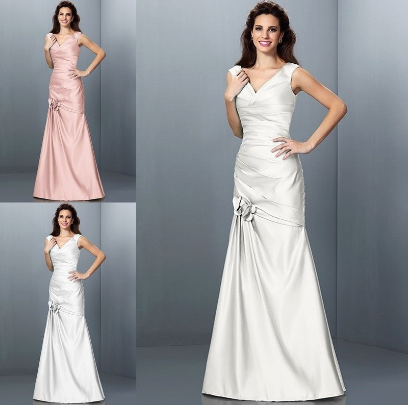 A-Line/Princess Sleeveless Long Pleats V-neck Satin Bridesmaid Dresses