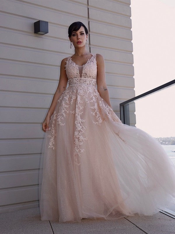 Sleeveless Applique Tulle A-Line/Princess Scoop Sweep/Brush Train Dresses