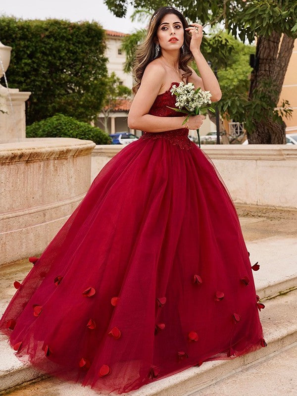 Applique Tulle Ball Gown Sweetheart Sleeveless Floor-Length Dresses